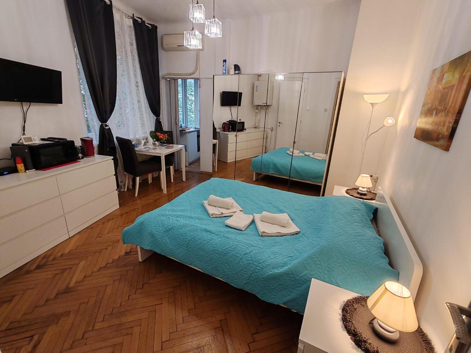 Studio Ultracentral Universitatea Bukarest Kültér fotó
